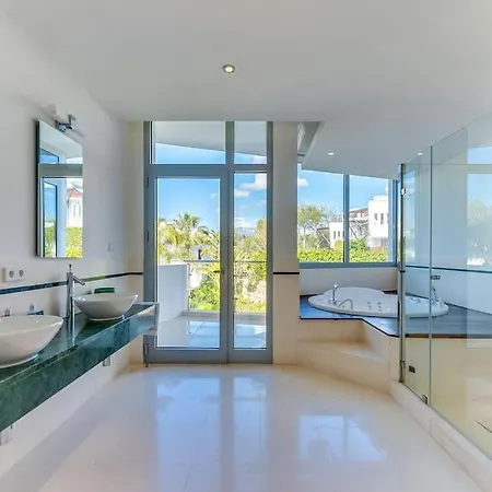 Magnifica Propiedad In * Marbella
